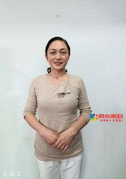 上海帶小孩保姆,楊阿姨