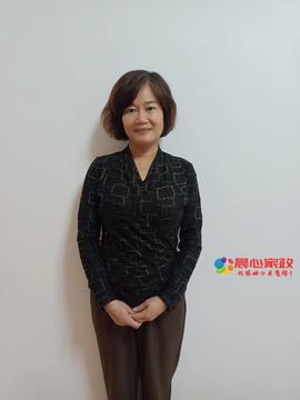 上海家庭保姆,覃阿姨